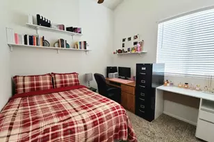 8568 Derlin Way, Sacramento, CA 95823 - Photo 12