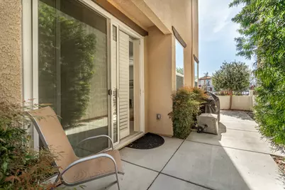 1041 Essington Lane, Roseville, CA 95747 - Photo 6