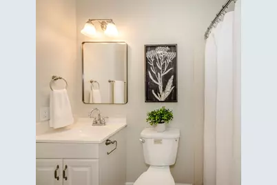 5 Kern Avenue, Woodland, CA 95695 - Photo 32