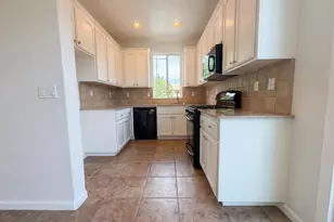 400 Caravaggio Cir, Sacramento, CA 95835 - Photo 2
