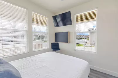 1849 Dawnelle Way, Sacramento, CA 95835 - Photo 10