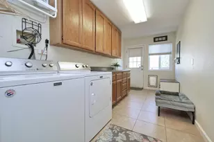 8583 Central Ave, Orangevale, CA 95662 - Photo 32