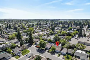 9184 Condesa Dr, Sacramento, CA 95826 - Photo 24