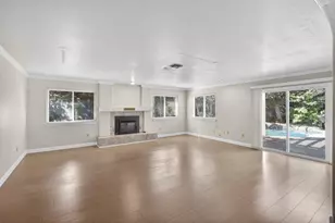 9184 Condesa Dr, Sacramento, CA 95826 - Photo 10