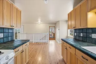 16601 Bristow Ct, Grass Valley, CA 95949 - Photo 8