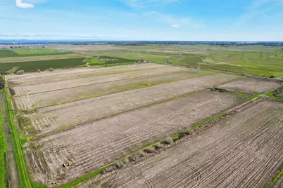 7920 Country Acres Lane, Elverta, CA 95626 - Photo 16