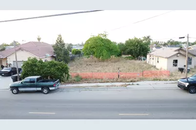 1319 F Street, Livingston, CA 95334 - Photo 4