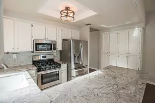 6511 Shasta Creek Way, Elk Grove, CA 95758 - Photo 22
