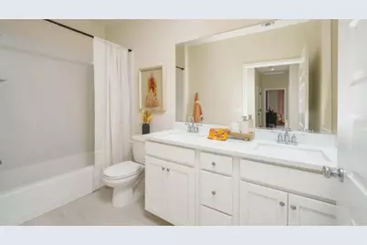 10922 Admiral Cove Way, Stockton, CA 95219 - Photo 4