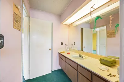 1007 Via Aliso, Alameda, CA 94502 - Photo 18