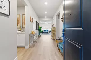 974 N Lyonia Dr, Galt, CA 95632 - Photo 6