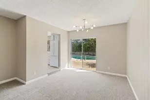 1027 Charleston Cir, Roseville, CA 95661 - Photo 32