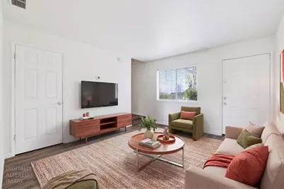 8264 Center Pkwy #104, Sacramento, CA 95823 - Photo 2