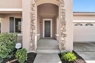 5124 Golden Glory Way, Elk Grove, CA 95757 - Photo 4