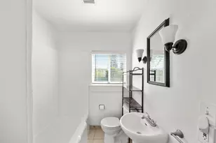 976 Acacia Ave, Sacramento, CA 95815 - Photo 14