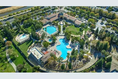 5336 Wadsworth Way, Sacramento, CA 95835 - Photo 6