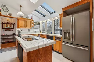 4216 Corona Way, Sacramento, CA 95864 - Photo 4