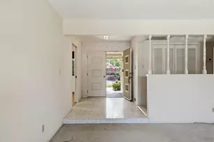 6319 St James Dr, Carmichael, CA 95608 - Photo 6