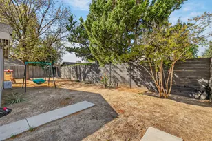 4951 Kurz Cir, Carmichael, CA 95608 - Photo 38