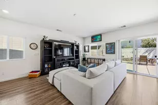 3730 Roseparke Way, Sacramento, CA 95834 - Photo 6