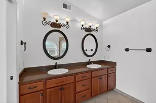 7535 Wynndel Way, Elk Grove, CA 95758 - Photo 54
