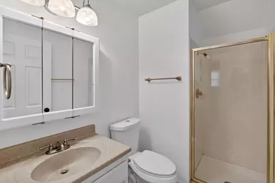 7535 Wynndel Way, Elk Grove, CA 95758 - Photo 16