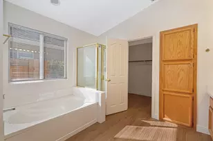 9052 Pembridge Dr, Elk Grove, CA 95624 - Photo 34