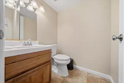6012 Laguna Park Drive, Elk Grove, CA 95758 - Photo 16