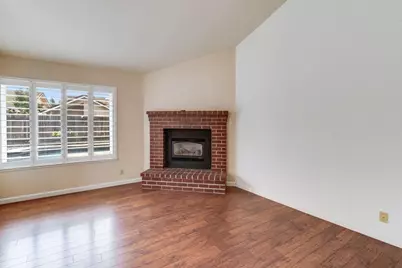 4520 Candle Court, Elk Grove, CA 95758 - Photo 6