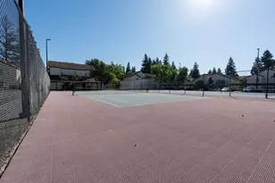 3701 Colonial Dr, Modesto, CA 95356 - Photo 10