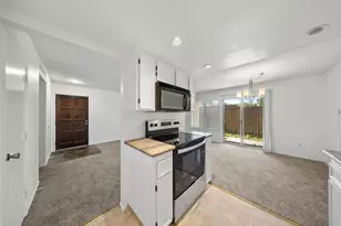 3701 Colonial Dr, Modesto, CA 95356 - Photo 18