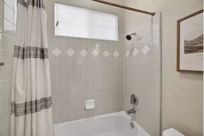 7724 Polo Crosse Avenue, Sacramento, CA 95829 - Photo 32