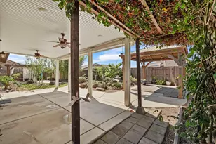 1093 Dimaggio Way, Galt, CA 95632 - Photo 32