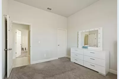 1093 Dimaggio Way, Galt, CA 95632 - Photo 18