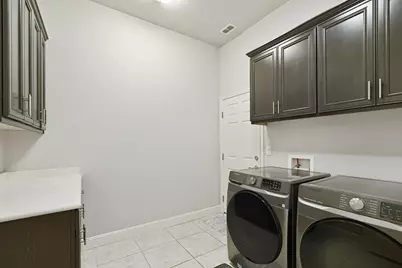 1093 Dimaggio Way, Galt, CA 95632 - Photo 28