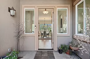 1093 Dimaggio Way, Galt, CA 95632 - Photo 6