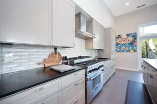 2701 Huntington Rd, Sacramento, CA 95864 - Photo 22
