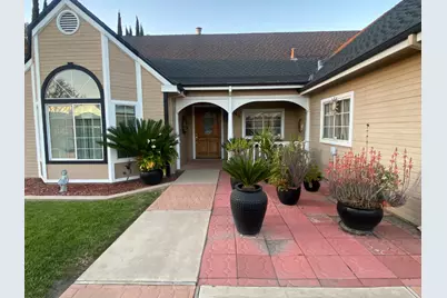 345 Riviera Way, Turlock, CA 95382 - Photo 2