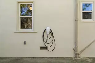 2106 57th St, Sacramento, CA 95817 - Photo 32