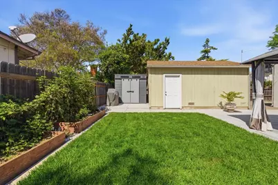 2106 57th Street, Sacramento, CA 95817 - Photo 34