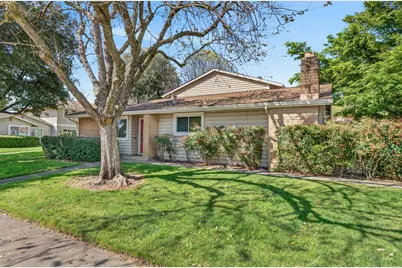 8187 La Riviera Drive, Sacramento, CA 95826 - Photo 2