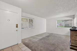 8187 La Riviera Dr, Sacramento, CA 95826 - Photo 6