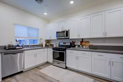 1479 Santini, Manteca, CA 95336 - Photo 10