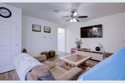 1479 Santini, Manteca, CA 95336 - Photo 8