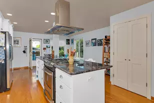 328 W 21st St, Merced, CA 95340 - Photo 32