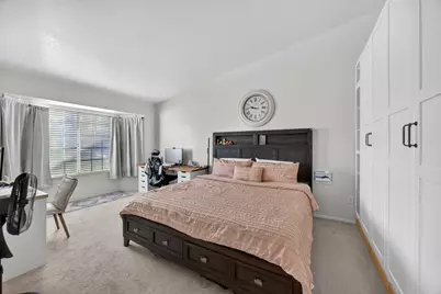 9067 La Maison Circle, Sacramento, CA 95829 - Photo 8