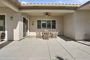 1544 Chestnut Hill Dr, Manteca, CA 95336 - Photo 40