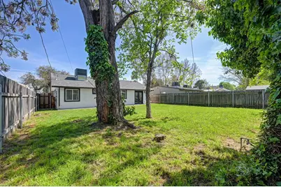 830 Fairway Drive, West Sacramento, CA 95605 - Photo 14