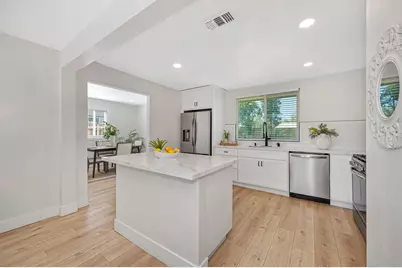 830 Fairway Drive, West Sacramento, CA 95605 - Photo 6