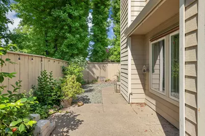 5856 Alexandria Place, Stockton, CA 95207 - Photo 38